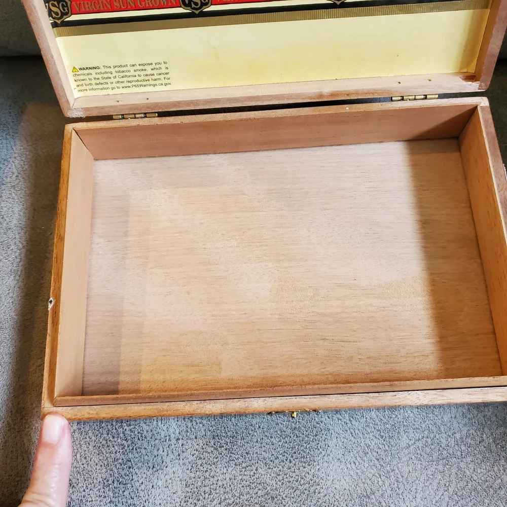 Ashton VSG Empty Cigar Box from Dominion Republic